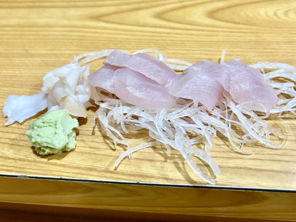 梅貝とカンパチの刺身