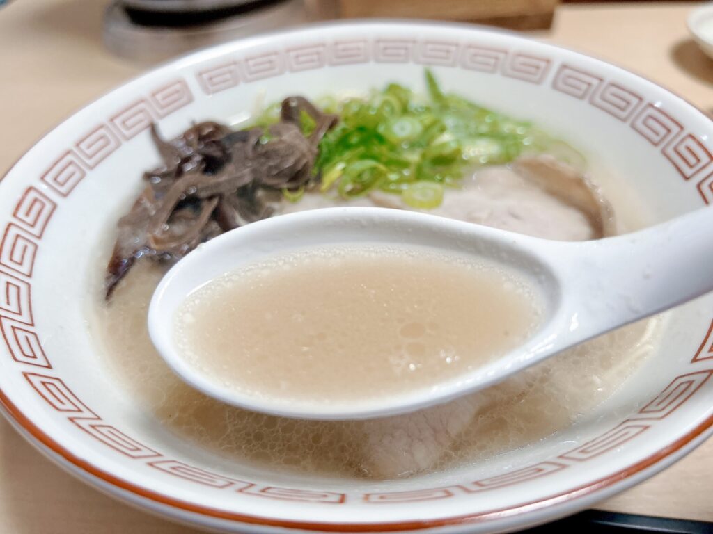 博多ラーメンのスープ