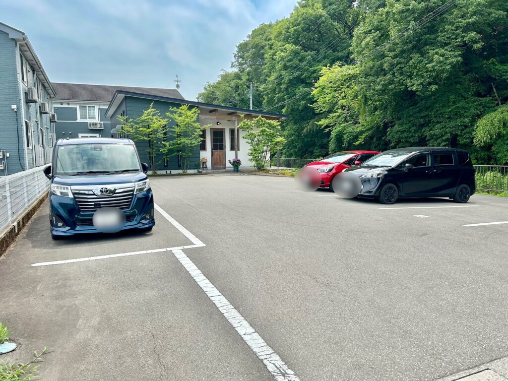 Fermの駐車場